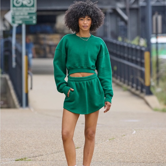 NWT! Aerie offline cropped sweatshirt, size XL - Picture 4 of 11